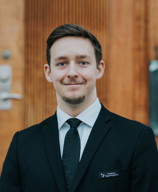 Axelssons Begravningsbyrå - Kontakta oss - Vi har jour dygnet runt! - Johan Axelsson